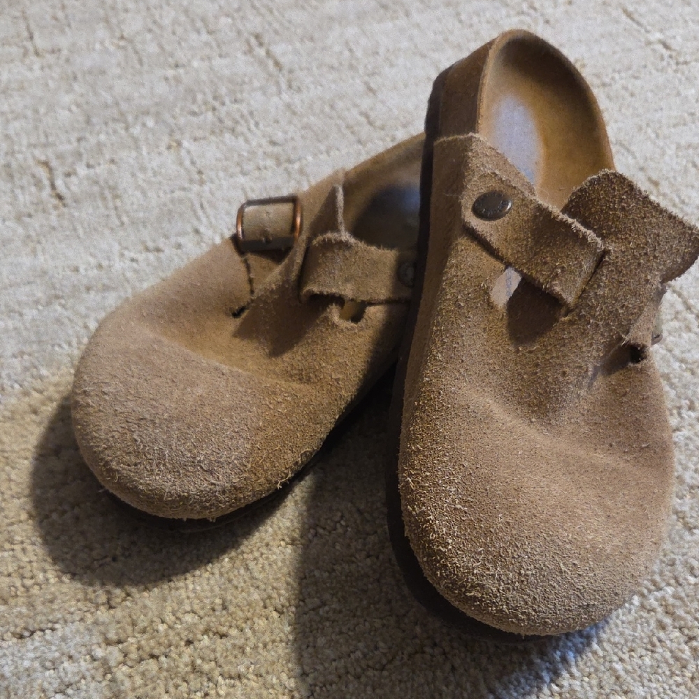 BearPaw Womens Suede Slip On Shoes - Tan